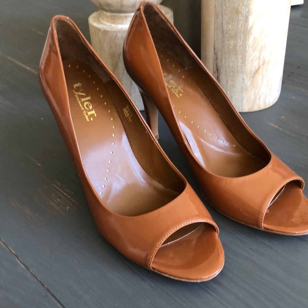 Shoes. Richard Tyler